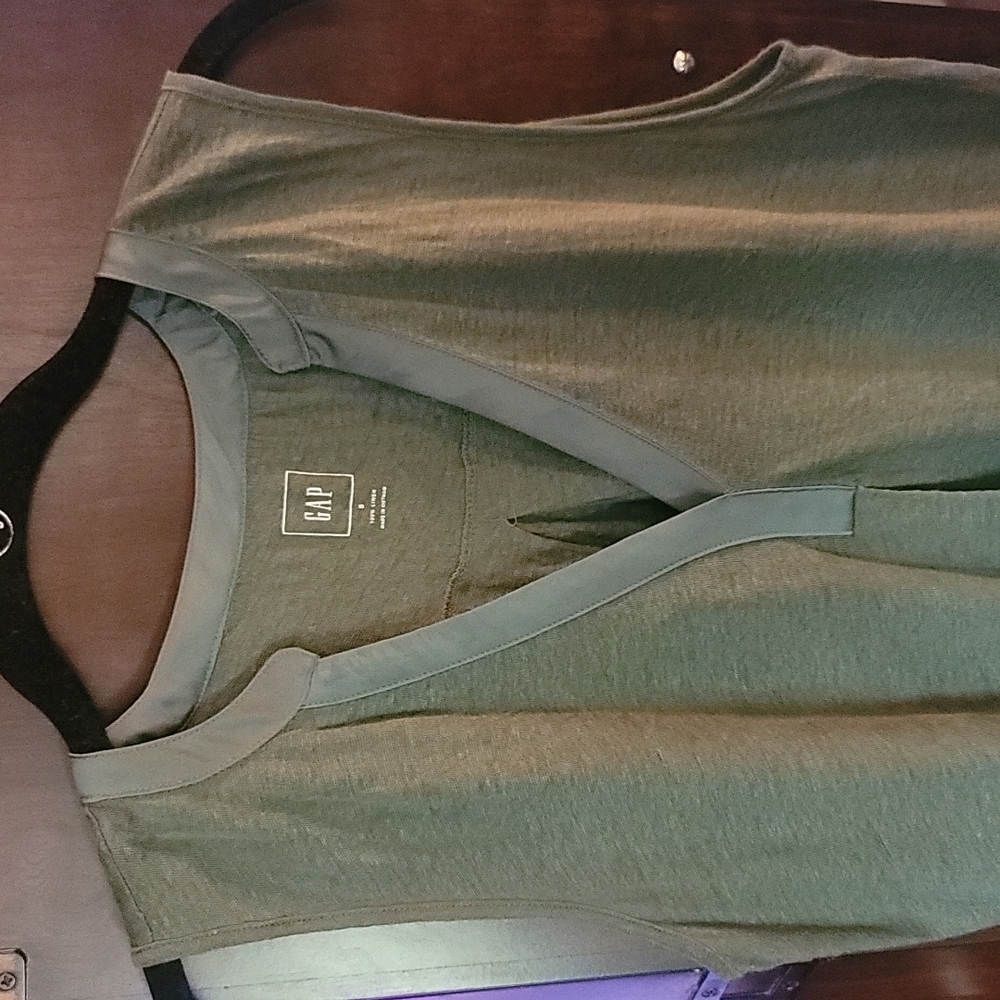 Gap Tank - Picture 2 of 3